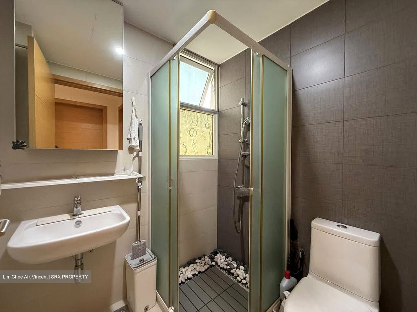 Vacanza @ East (D14), Condominium #612650351
